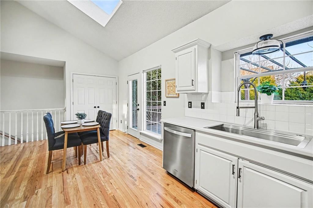 8403 NE 107th Street — photo 11