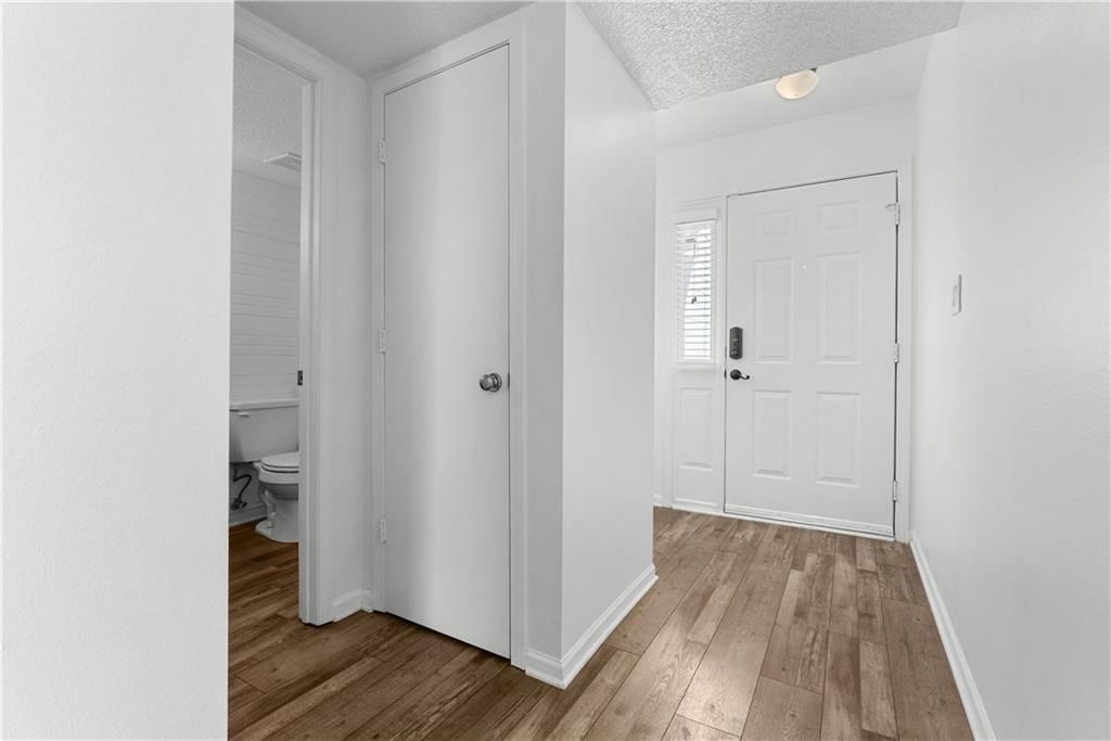 6020 NE Moonstone Drive — photo 3