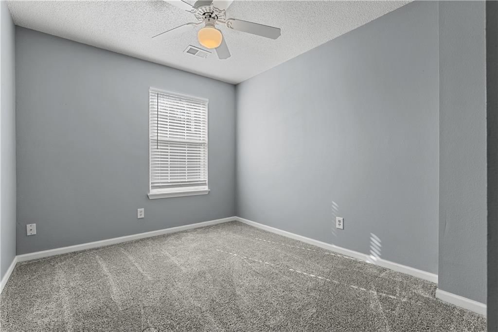 6020 NE Moonstone Drive — photo 18