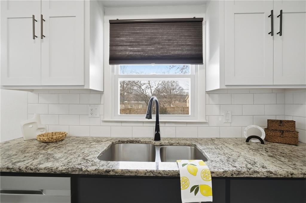 8814 Slater Street — photo 16