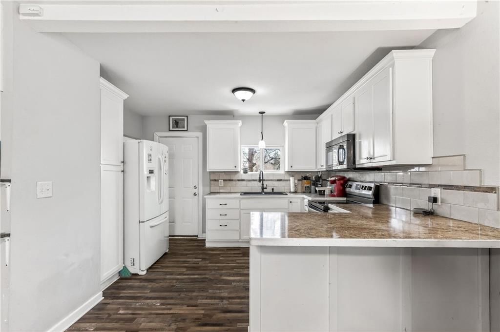 1105 Green Street — photo 7