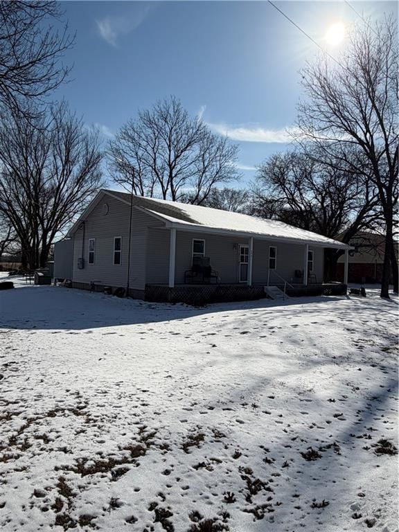 648 Main Street — photo 2