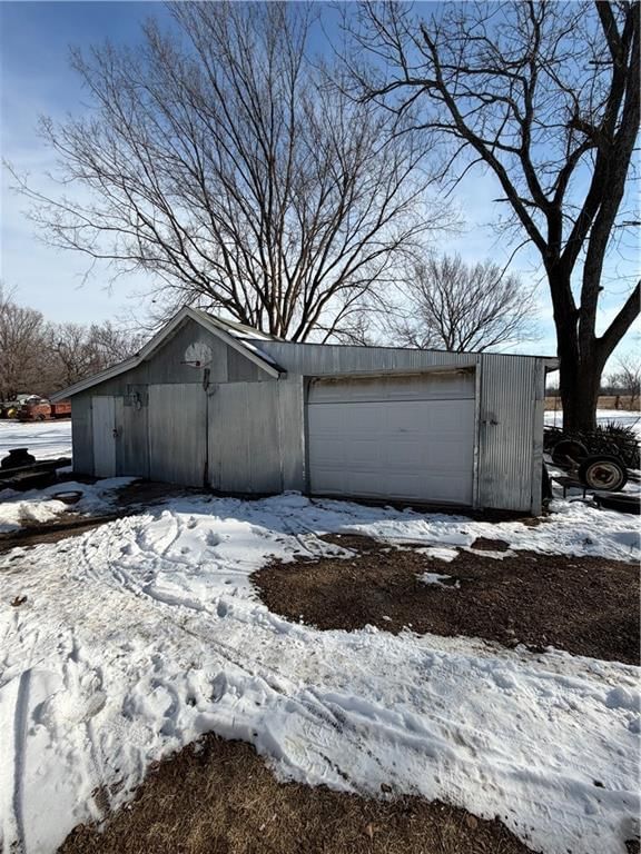 648 Main Street — photo 19
