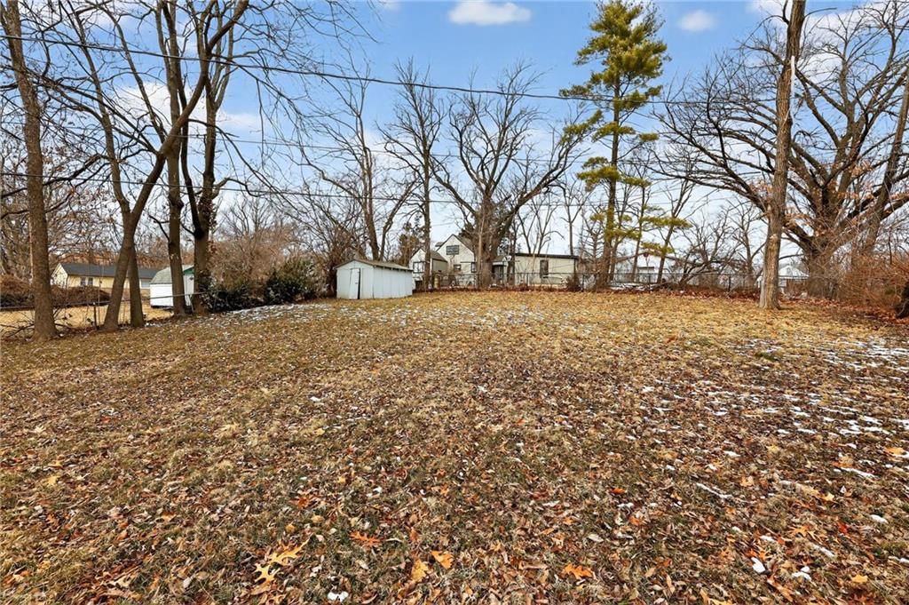 6252 Lathrop Avenue — photo 8
