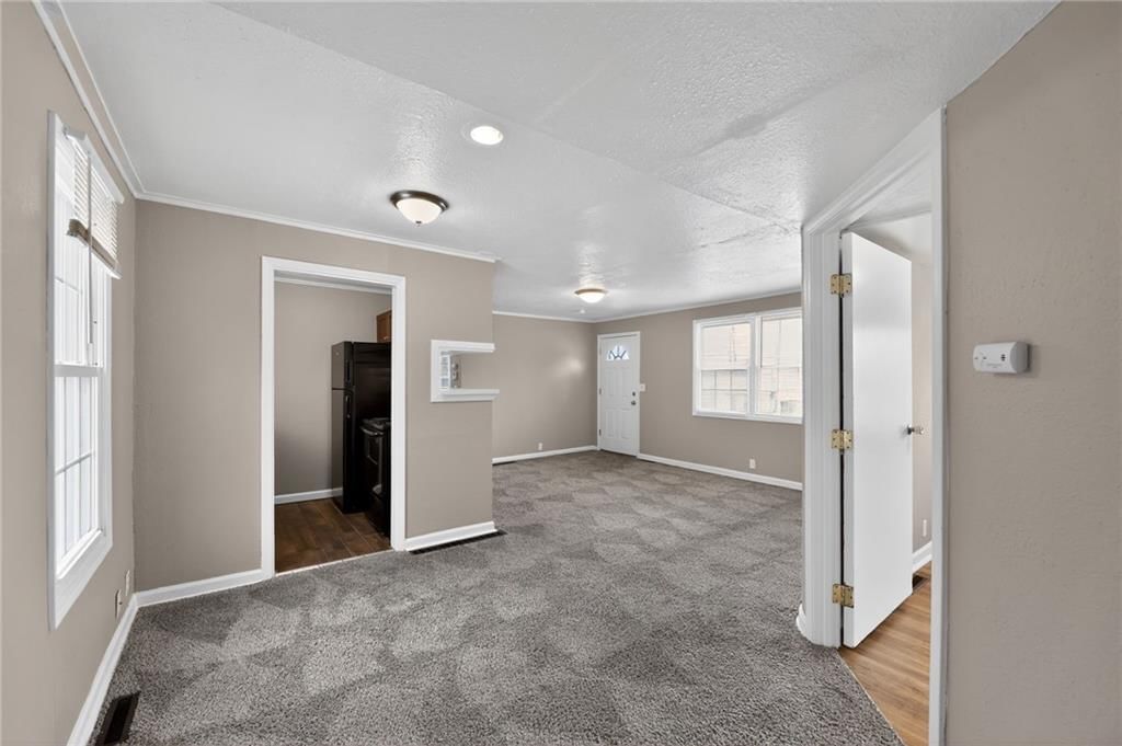 6252 Lathrop Avenue — photo 15