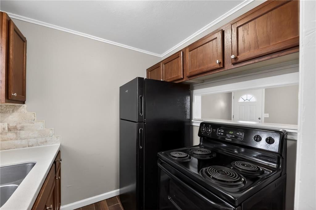 6252 Lathrop Avenue — photo 18