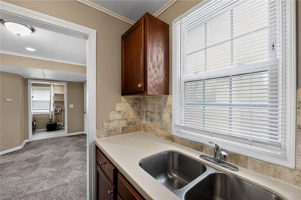 6252 Lathrop Avenue — photo 21