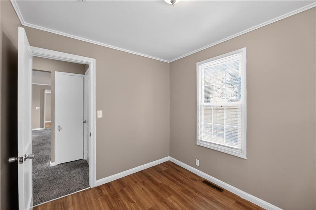 6252 Lathrop Avenue — photo 23