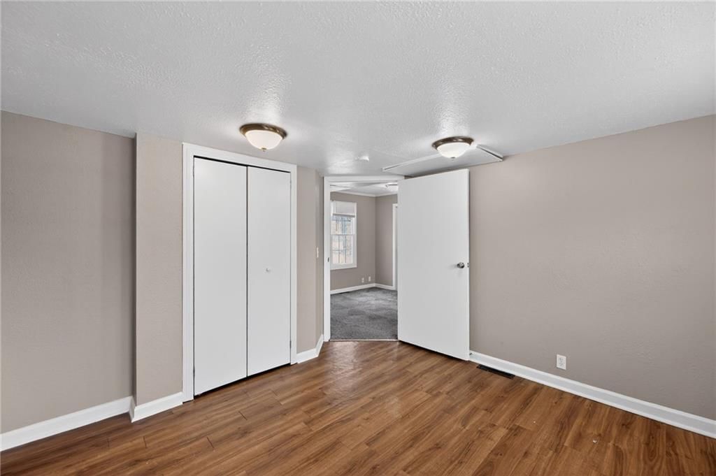 6252 Lathrop Avenue — photo 28