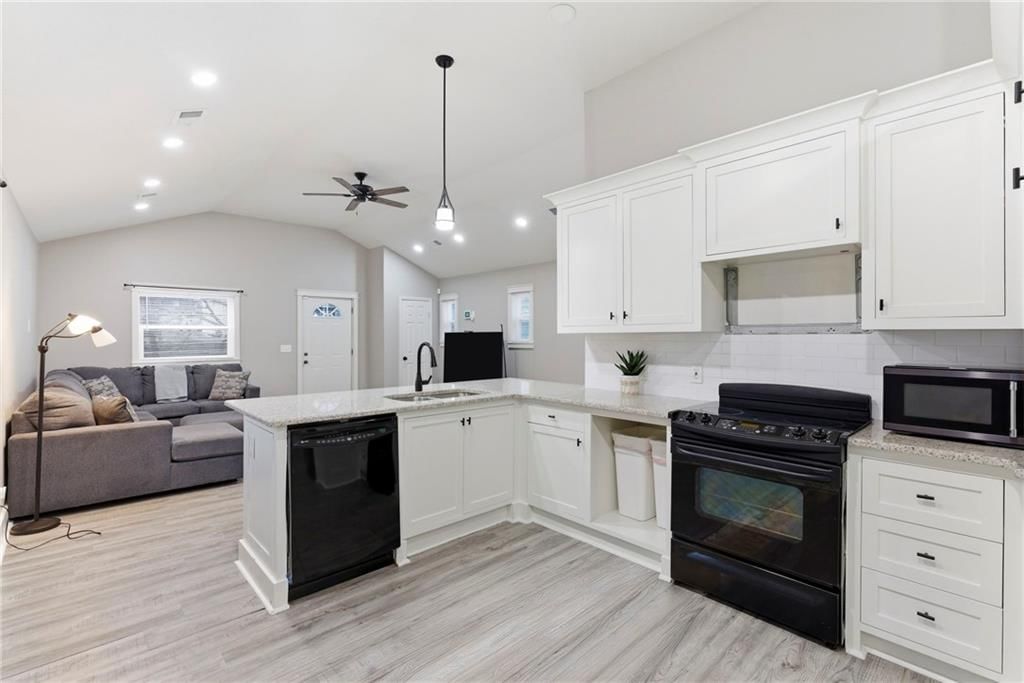 717 Cheyenne Street — photo 8