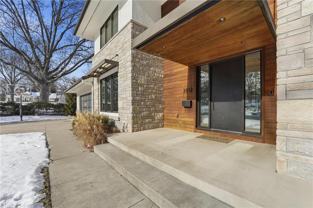 3012 W 91st Street — photo 3