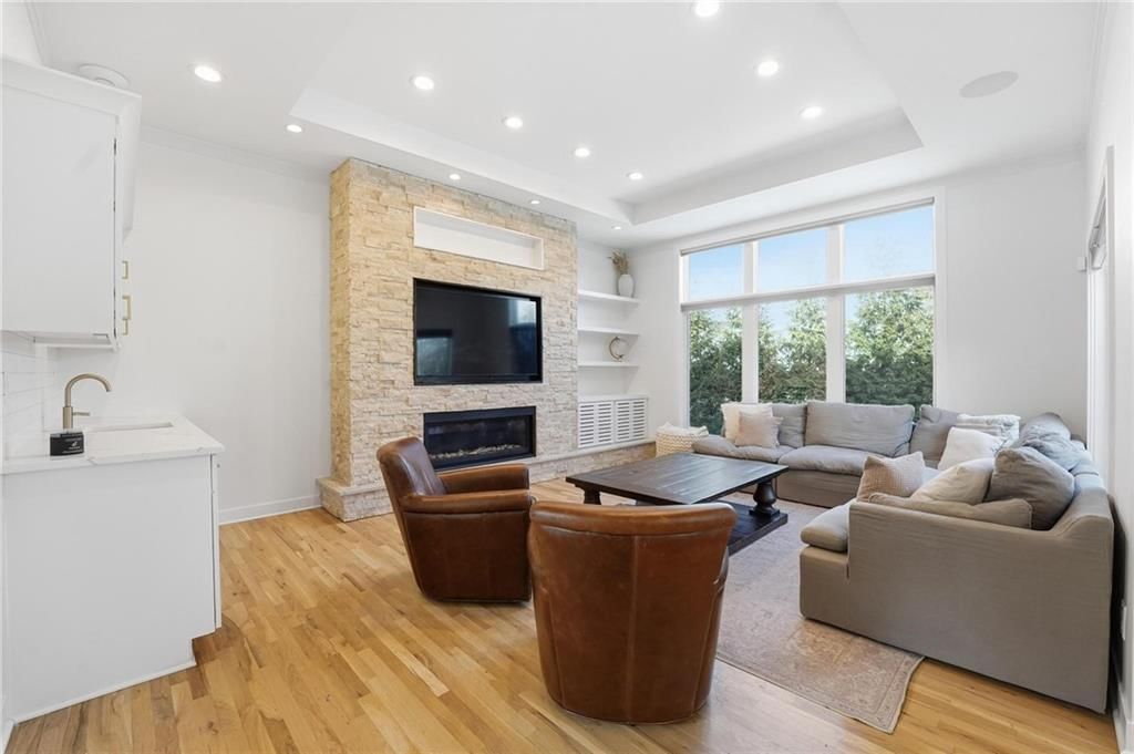 3012 W 91st Street — photo 8