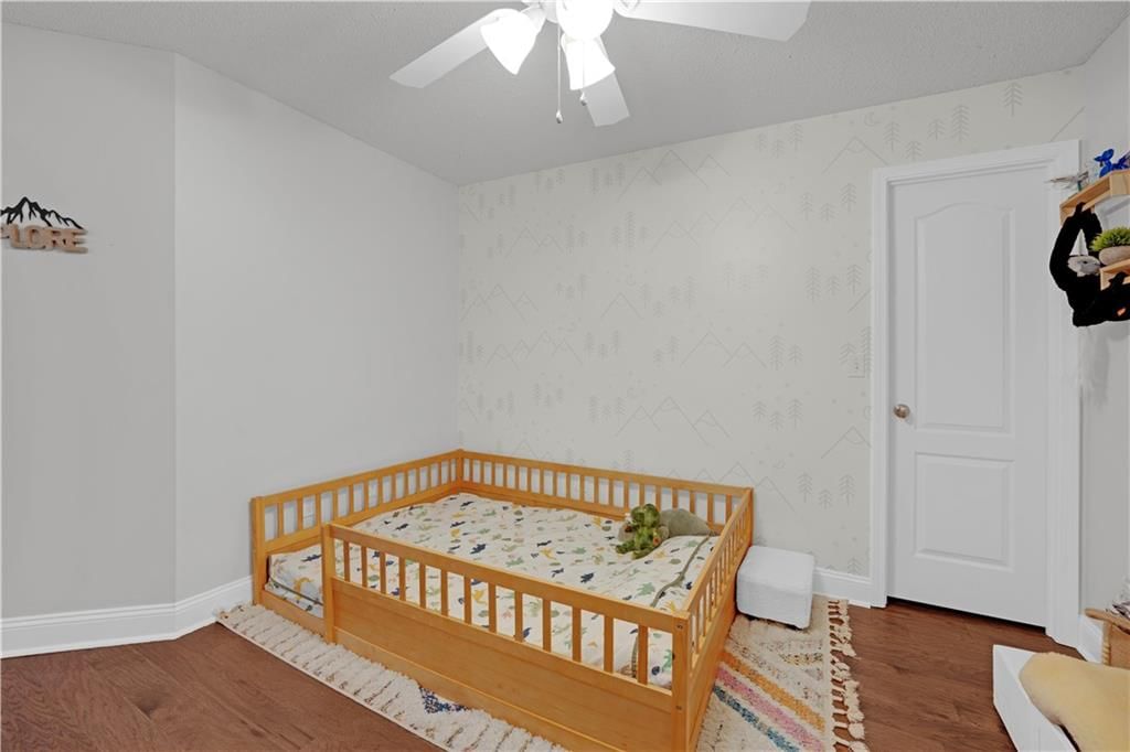 733 Burlington Road — photo 34