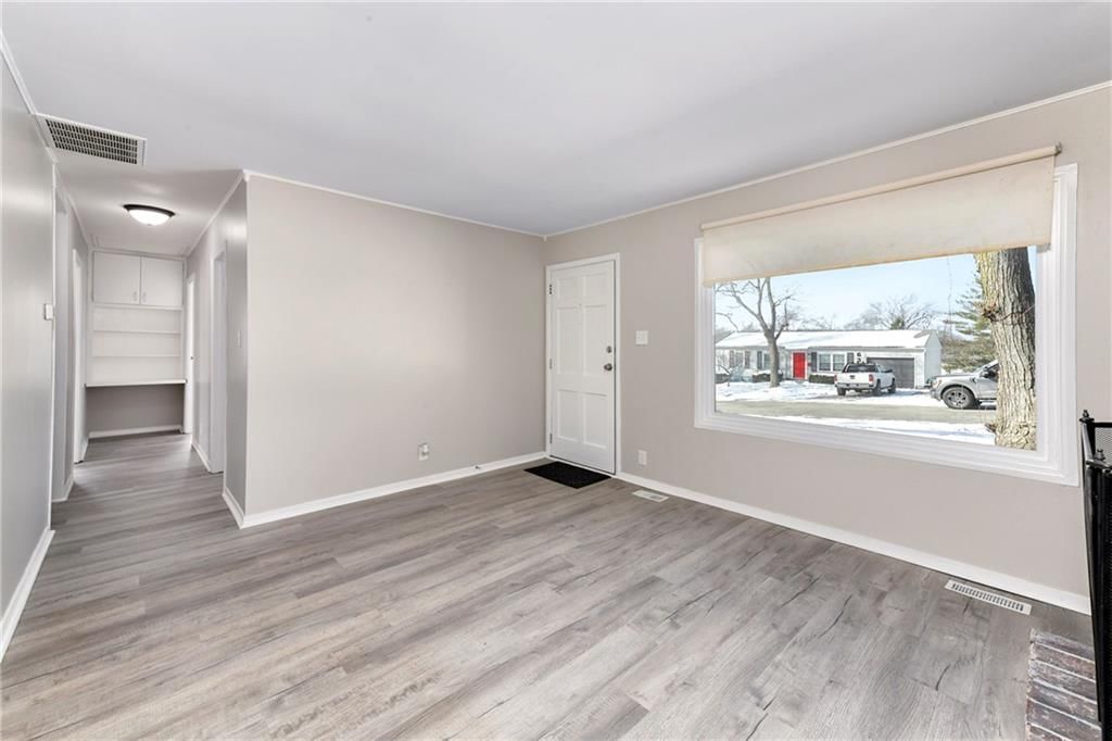 6307 E 153RD Street — photo 10