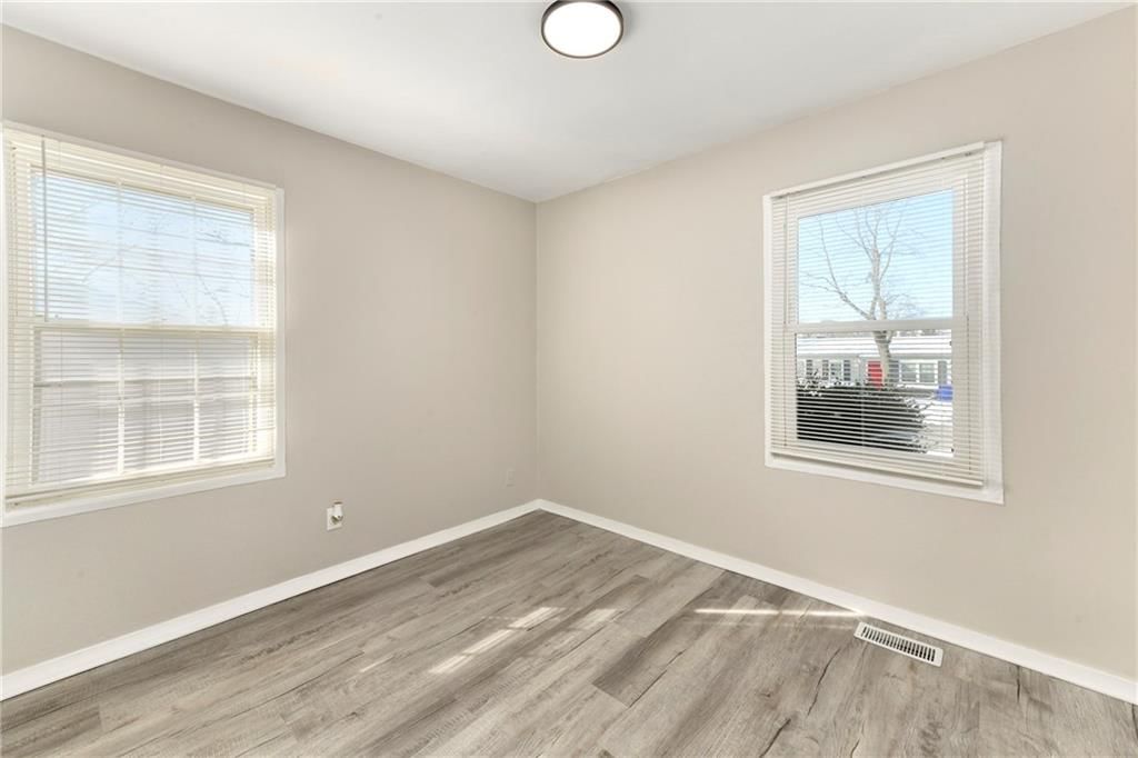 6307 E 153RD Street — photo 13