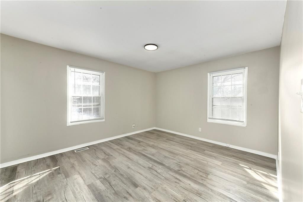 6307 E 153RD Street — photo 14