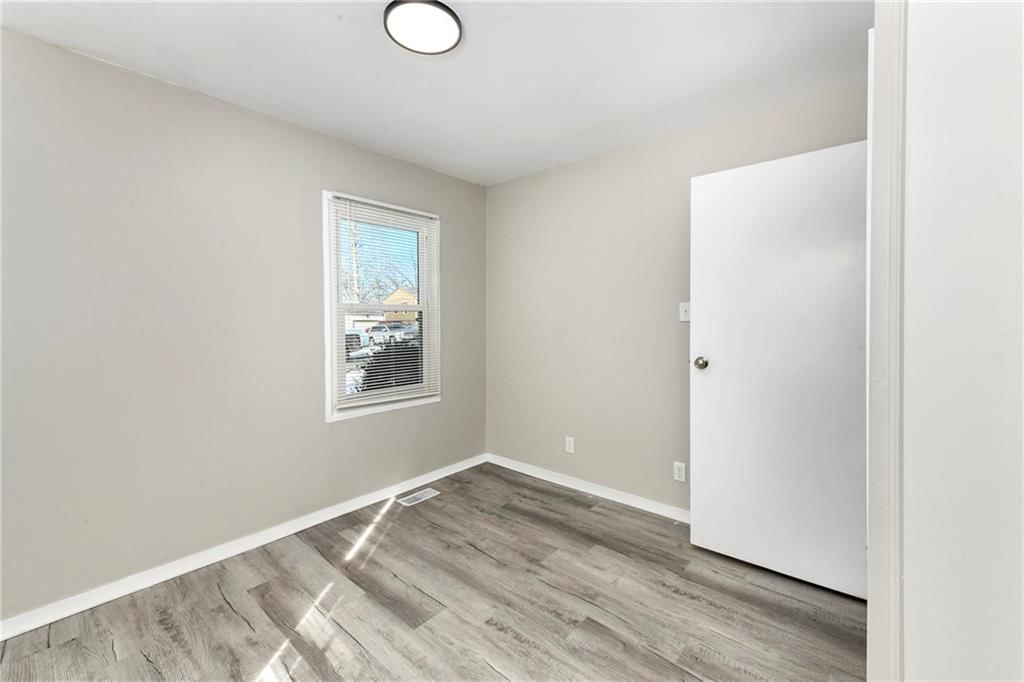 6307 E 153RD Street — photo 16