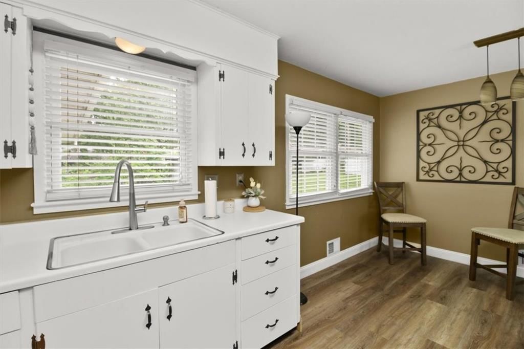 4216 S Union Street — photo 11