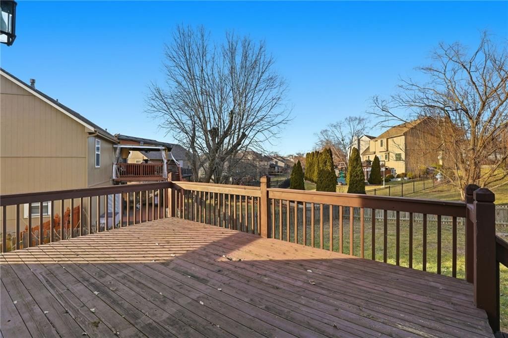 1175 Santa Fe Drive — photo 11