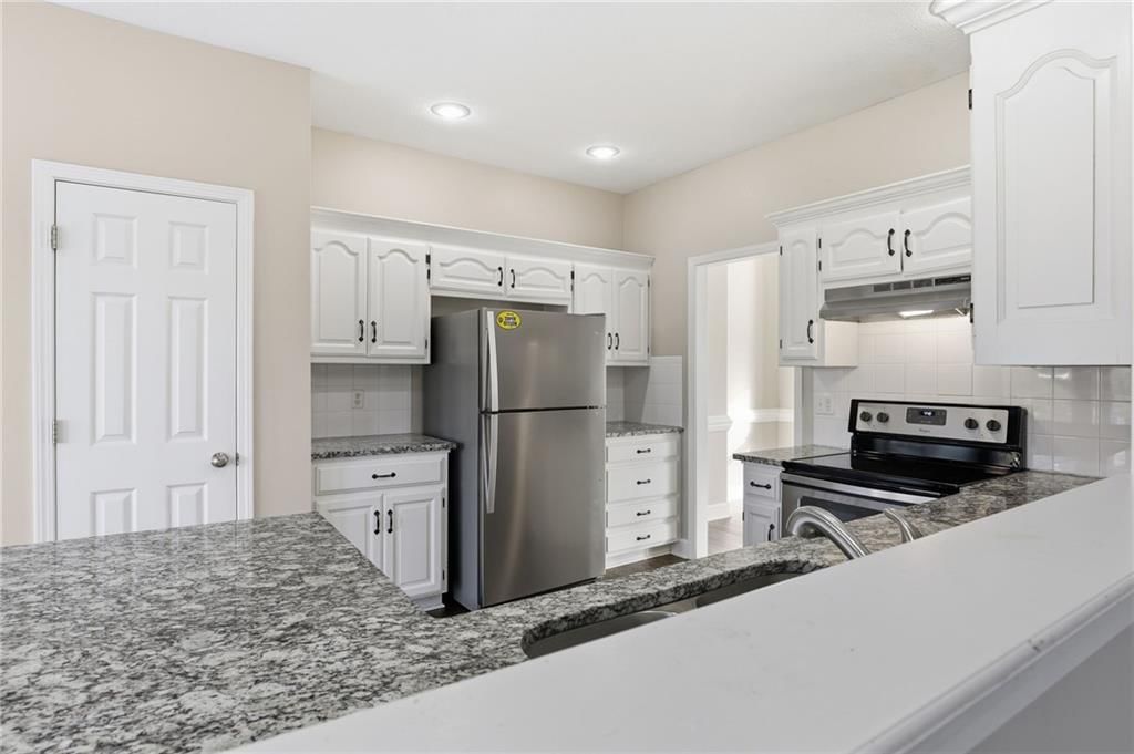 1175 Santa Fe Drive — photo 18