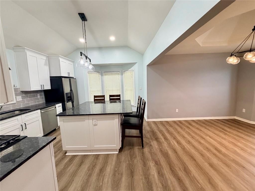 1213 NE Ball Drive — photo 8