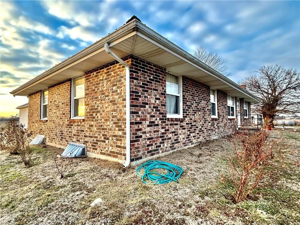 3284 S M Highway — photo 9