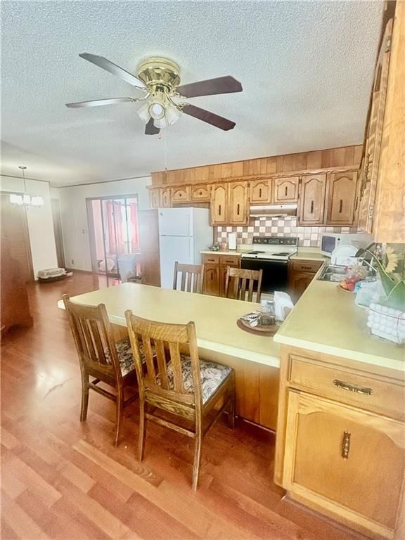 3284 S M Highway — photo 14