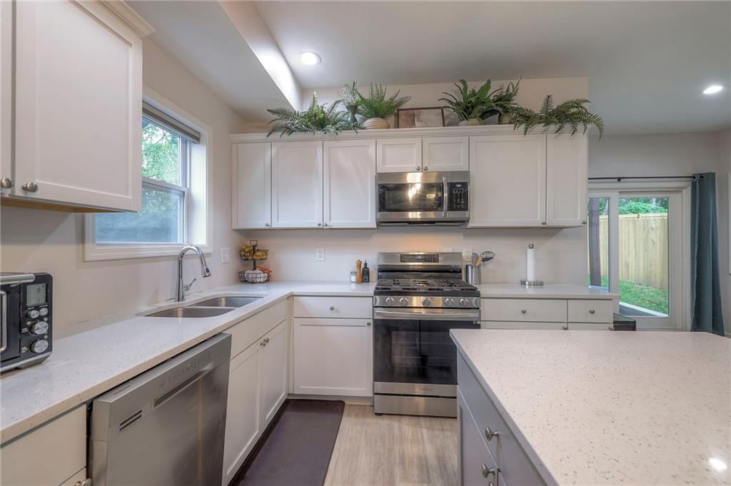 9130 McGee Street — photo 13