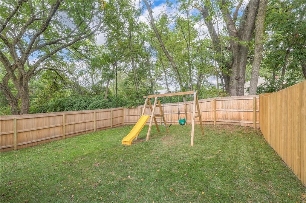 9130 McGee Street — photo 35