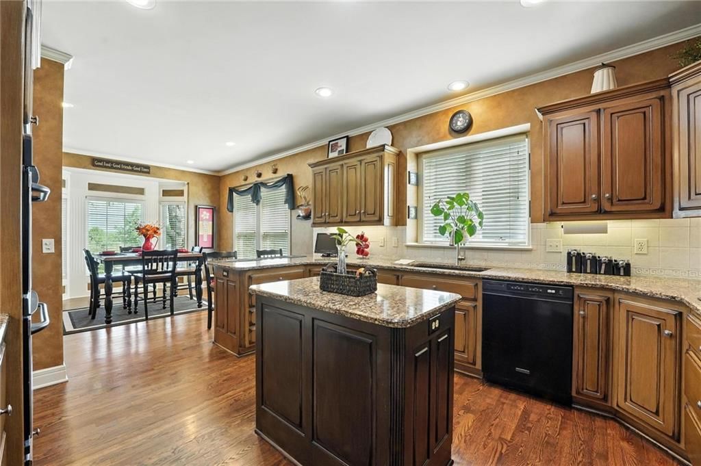 6104 Double Eagle Court — photo 9