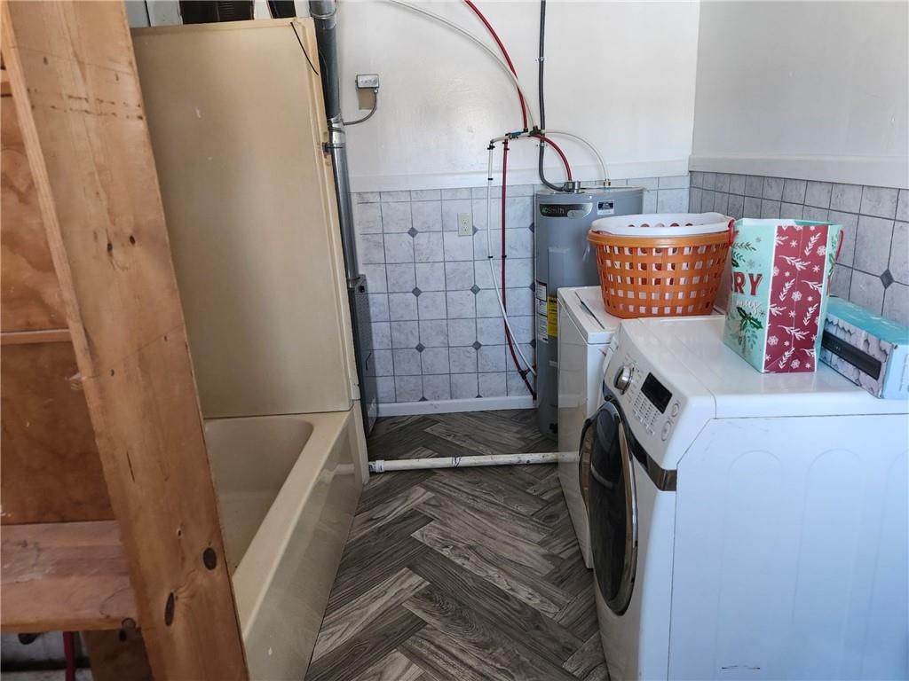 211 Lincoln Street — photo 13