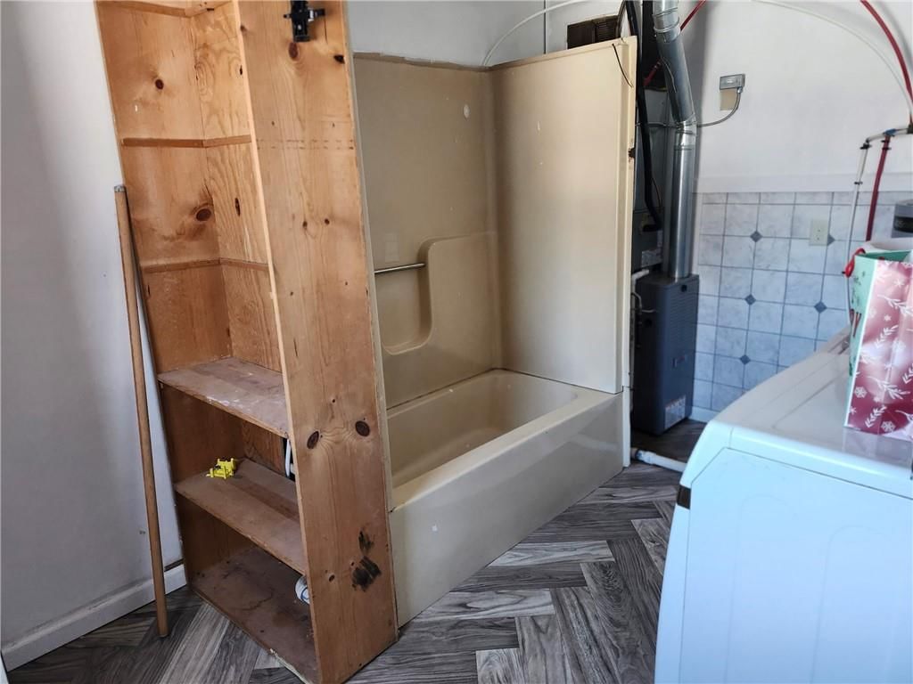 211 Lincoln Street — photo 14