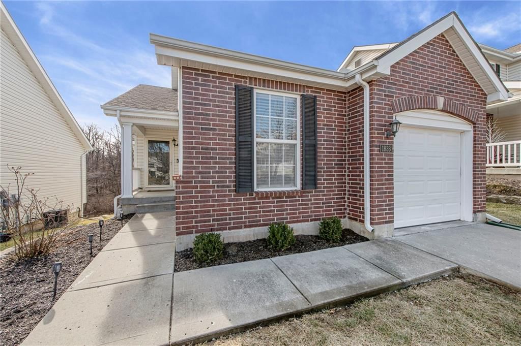 1833 NW 82nd Street, Kansas City, MO