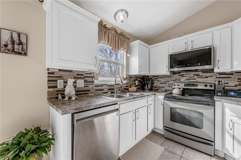 1833 NW 82nd Street — photo 9