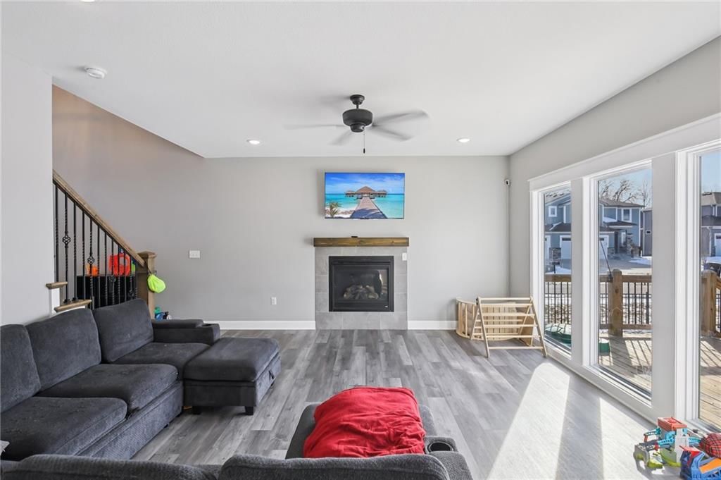 1251 Rich Boulevard — photo 14