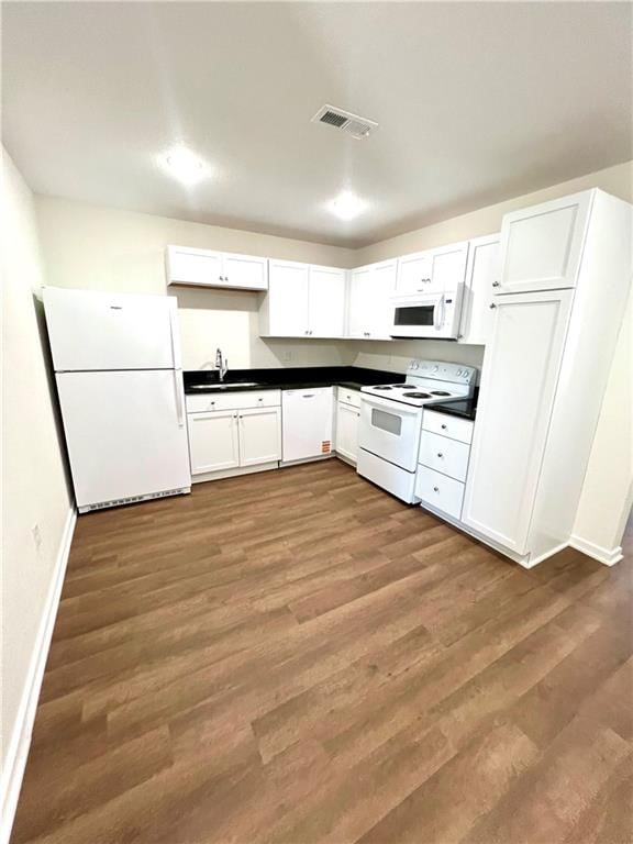 414 Franklin Street — photo 9