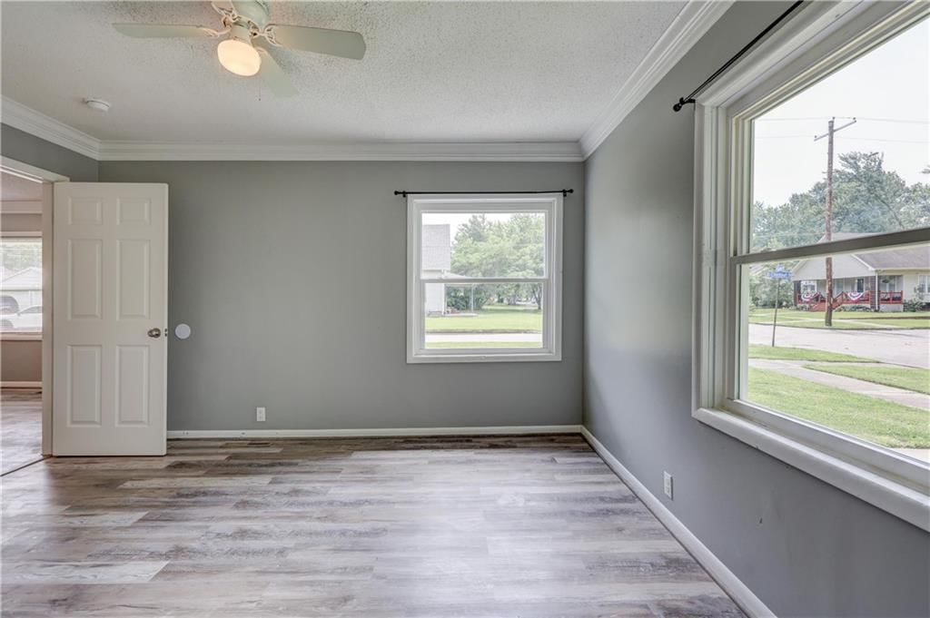 702 W Kansas Street — photo 22