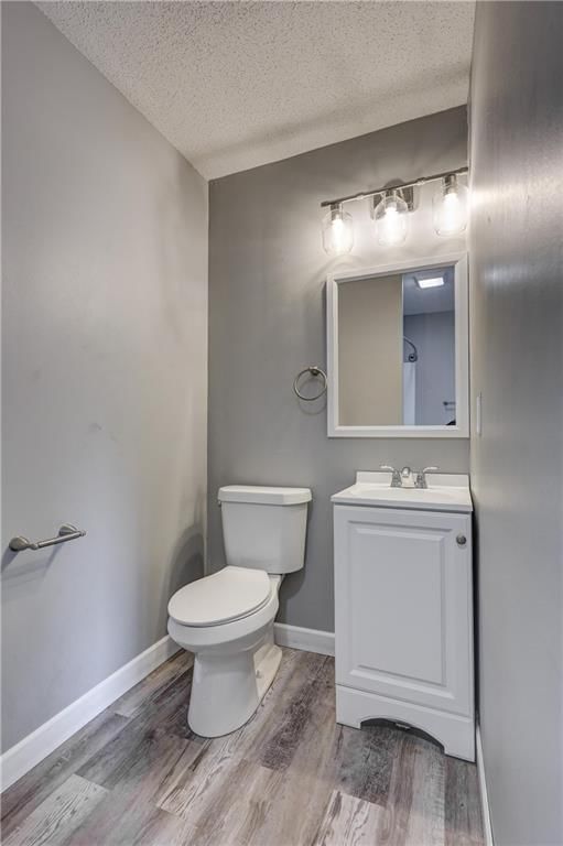 702 W Kansas Street — photo 24