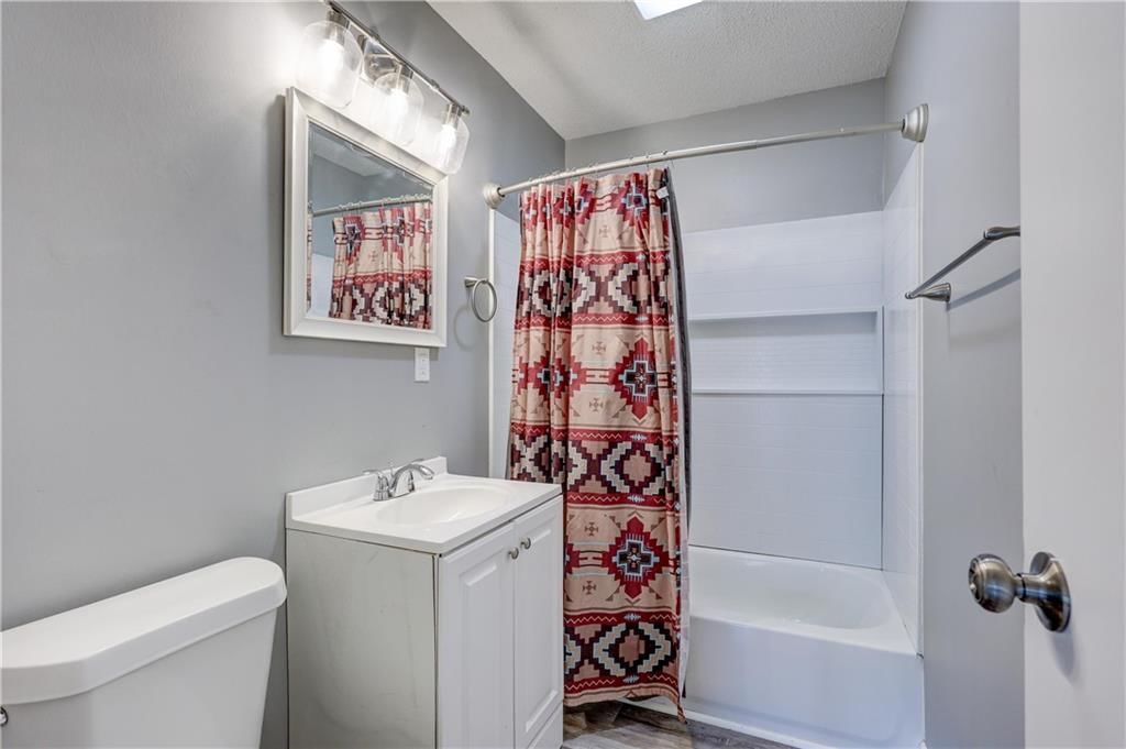 702 W Kansas Street — photo 28