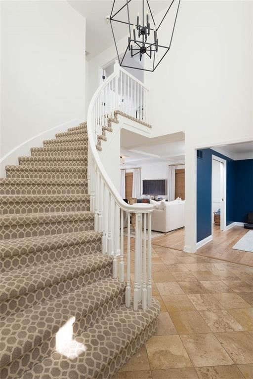 616 White Oak Lane — photo 4
