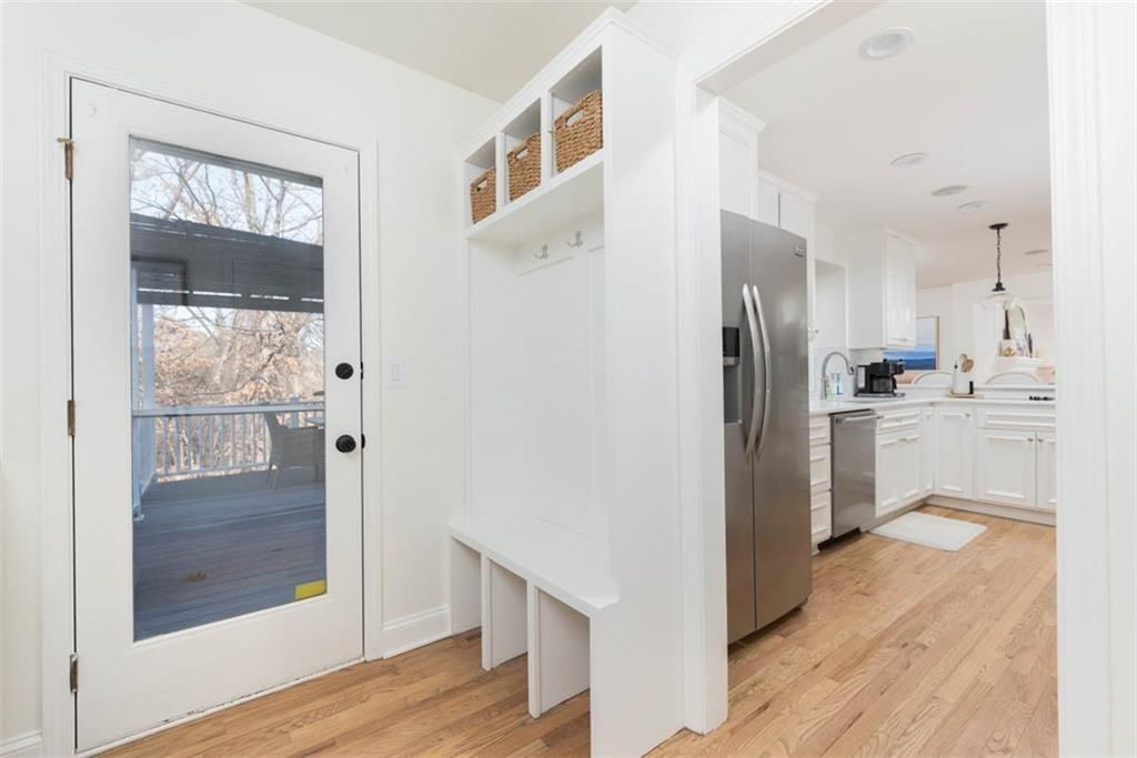 616 White Oak Lane — photo 15