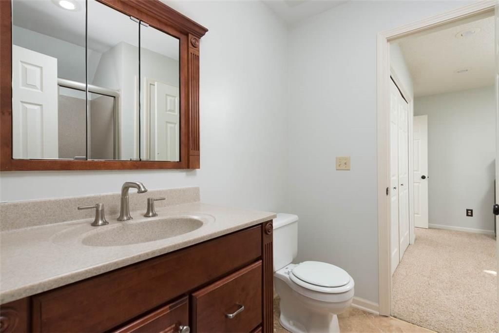 616 White Oak Lane — photo 38