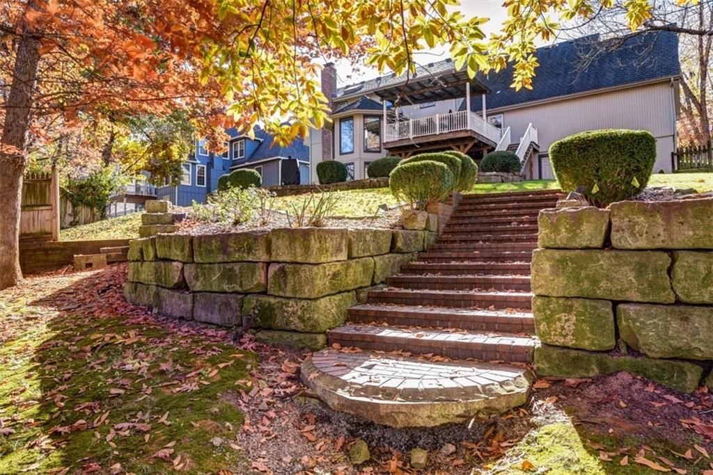 616 White Oak Lane — photo 49