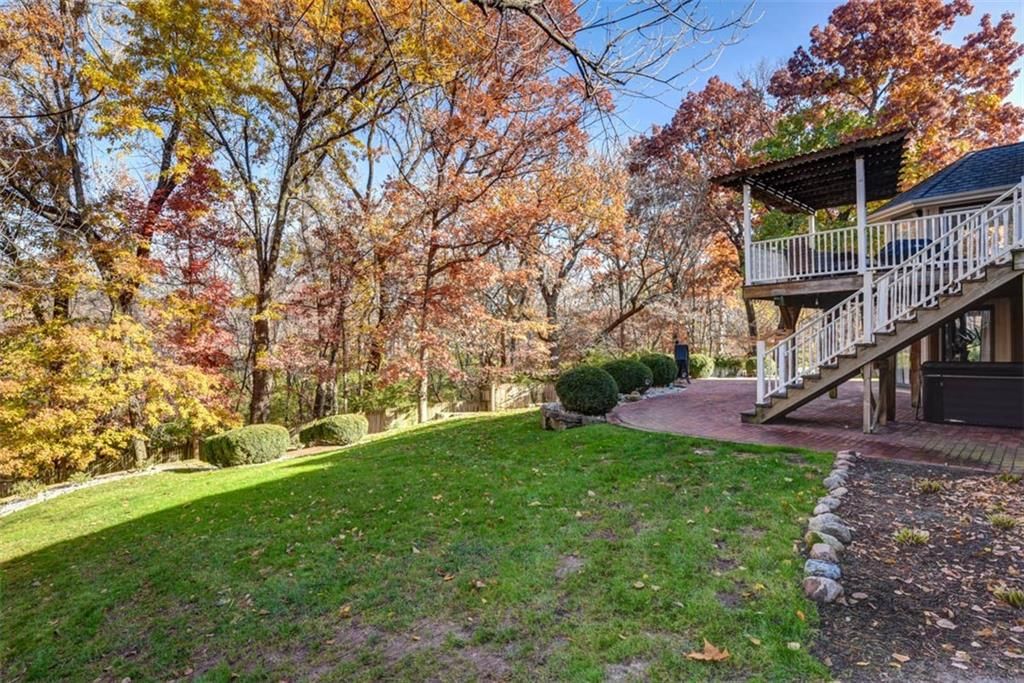 616 White Oak Lane — photo 51