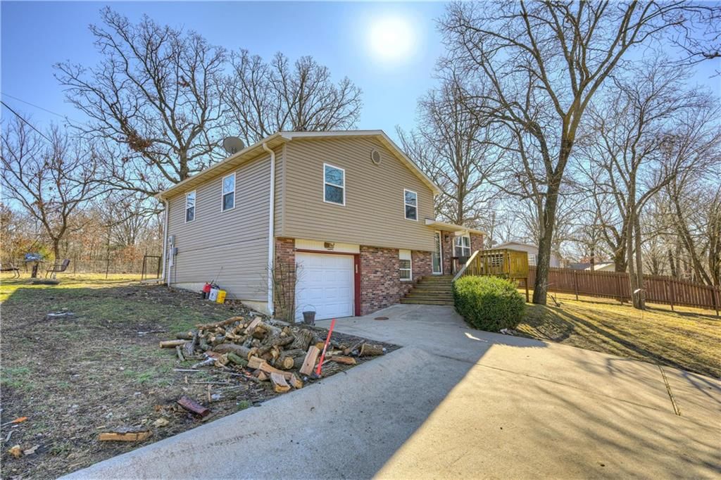 2620 Hickory Hills Road — photo 3