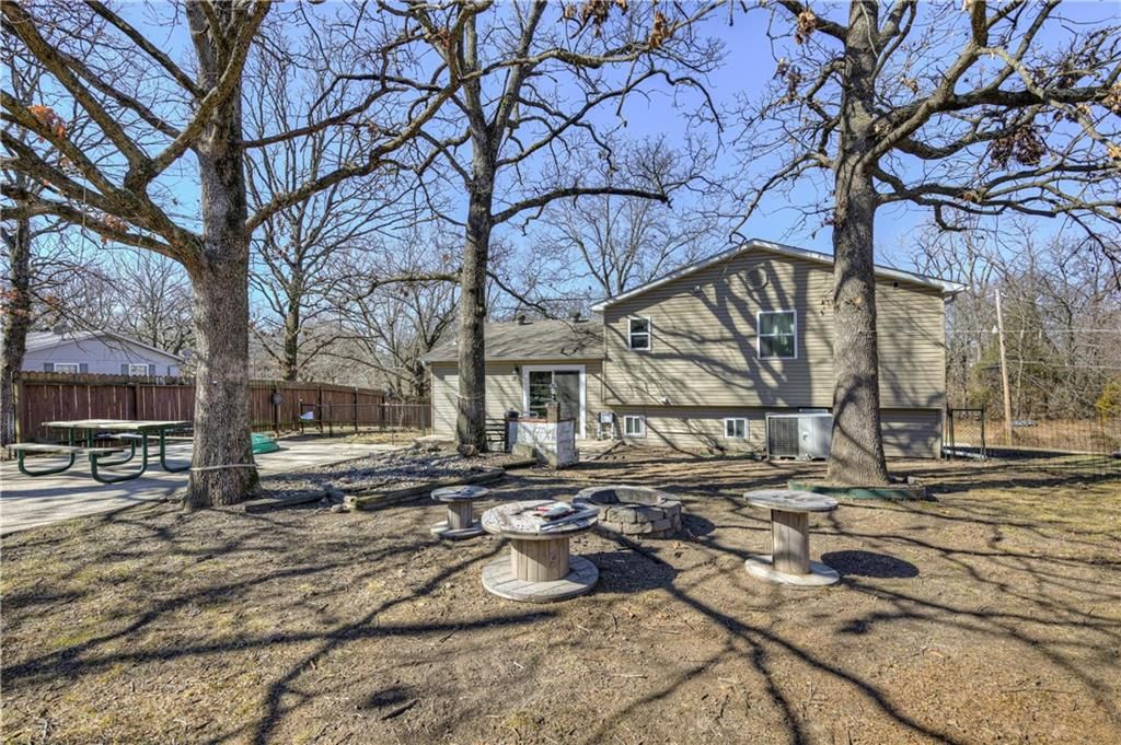 2620 Hickory Hills Road — photo 37