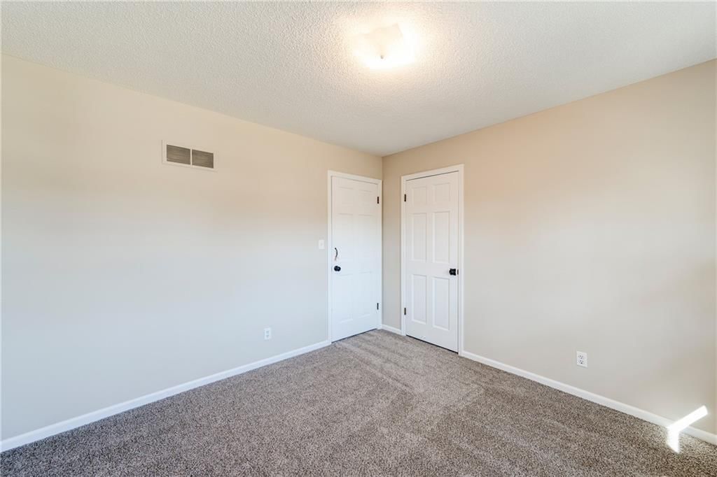 8917 E 88th Terrace — photo 14