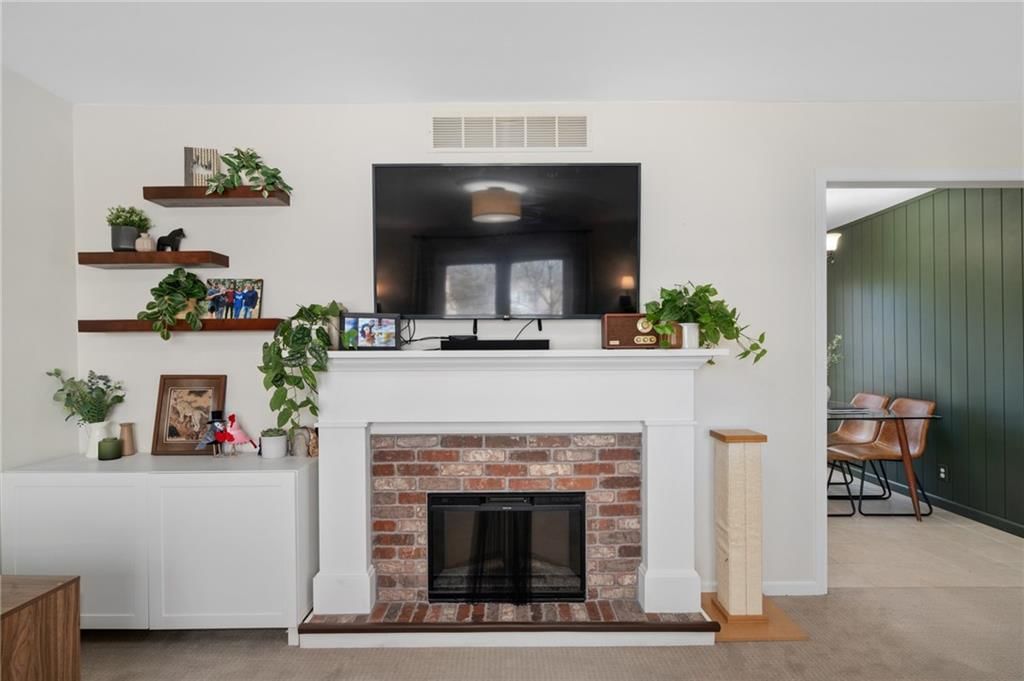1529 W Park Street — photo 9