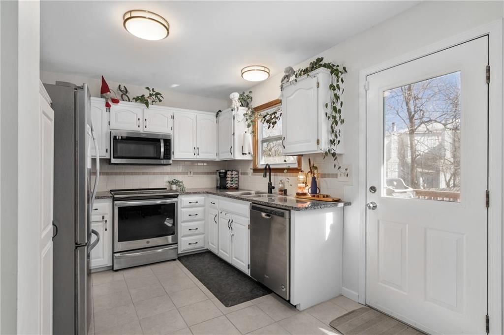 1529 W Park Street — photo 12