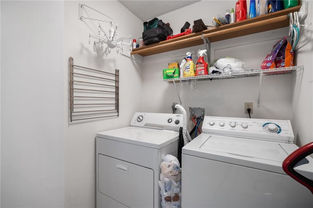 1529 W Park Street — photo 23